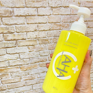 AHA Cleansing Research Body Peel Soap Exfoliating Body Wash 480ml - YOYO JAPAN