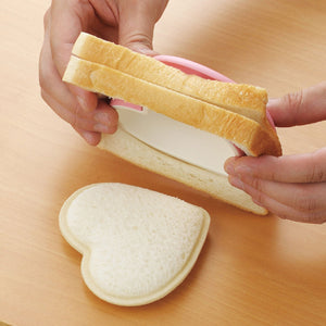 Akebono Heart-Shaped Sandwich Cutter & Sealer - YOYO JAPAN