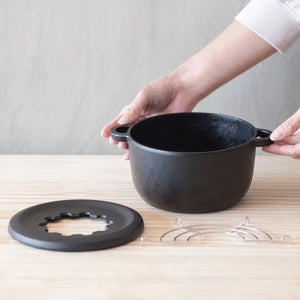 Iwachu Nambu Cast Iron Mini Tempura Fondue Pan - YOYO JAPAN