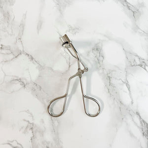 Koji Curving Eyelash Curler for Beautiful Curly Eyelashes - YOYO JAPAN