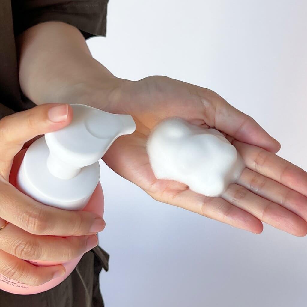 Minon Baby Shampoo Foaming Body Soap for Sensitive Skin 350ml - YOYO JAPAN