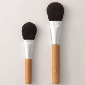Muji Portable Polyester Cheek Brush Lightweight Makeup Tool - YOYO JAPAN