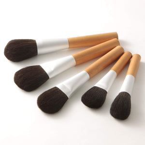 Muji Portable Polyester Cheek Brush Lightweight Makeup Tool - YOYO JAPAN