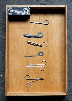 Muji Steel Eyebrow Scissors 90mm Length with Case Model 15844456 - YOYO JAPAN