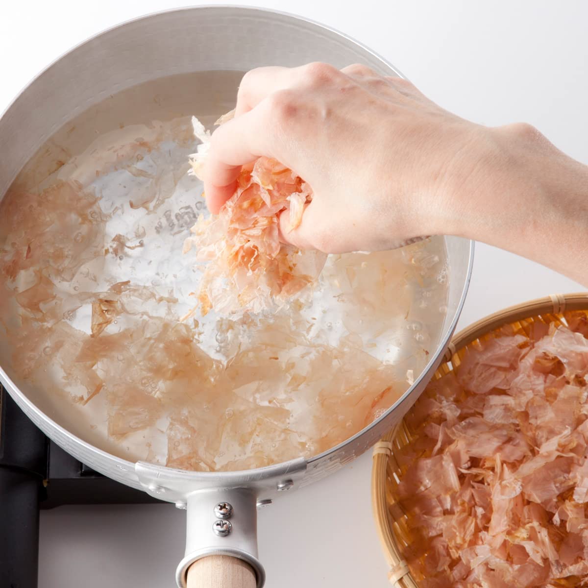 Ninben Mixed Kezuribushi Japanese Dried Fish Flakes 150g - YOYO JAPAN