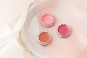 Osaji Nuance Face Color 5.5G 03 Tsuioku Gloss - YOYO JAPAN