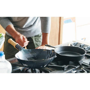 Yamada Kogyo Round Bottom Iron Wok with Wooden Handle (1.2mm) - YOYO JAPAN