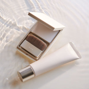 RMK Skin Tint 01 SPF20 Liquid Foundation - Light Beige Moisturizing with Pore Cover - YOYO JAPAN
