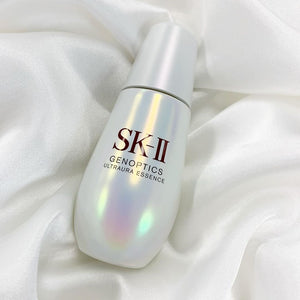 SK-II Genoptics Ultraura Essence Luxurious Face Serum 30ml - YOYO JAPAN