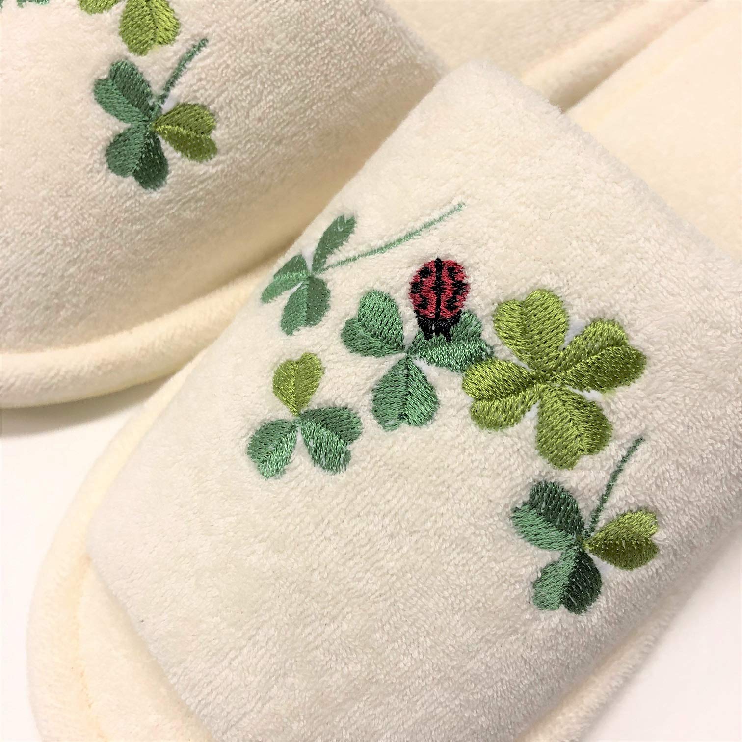 Senko Ladybug Slippers Ivory 63618 - Japanese Footwear - YOYO JAPAN