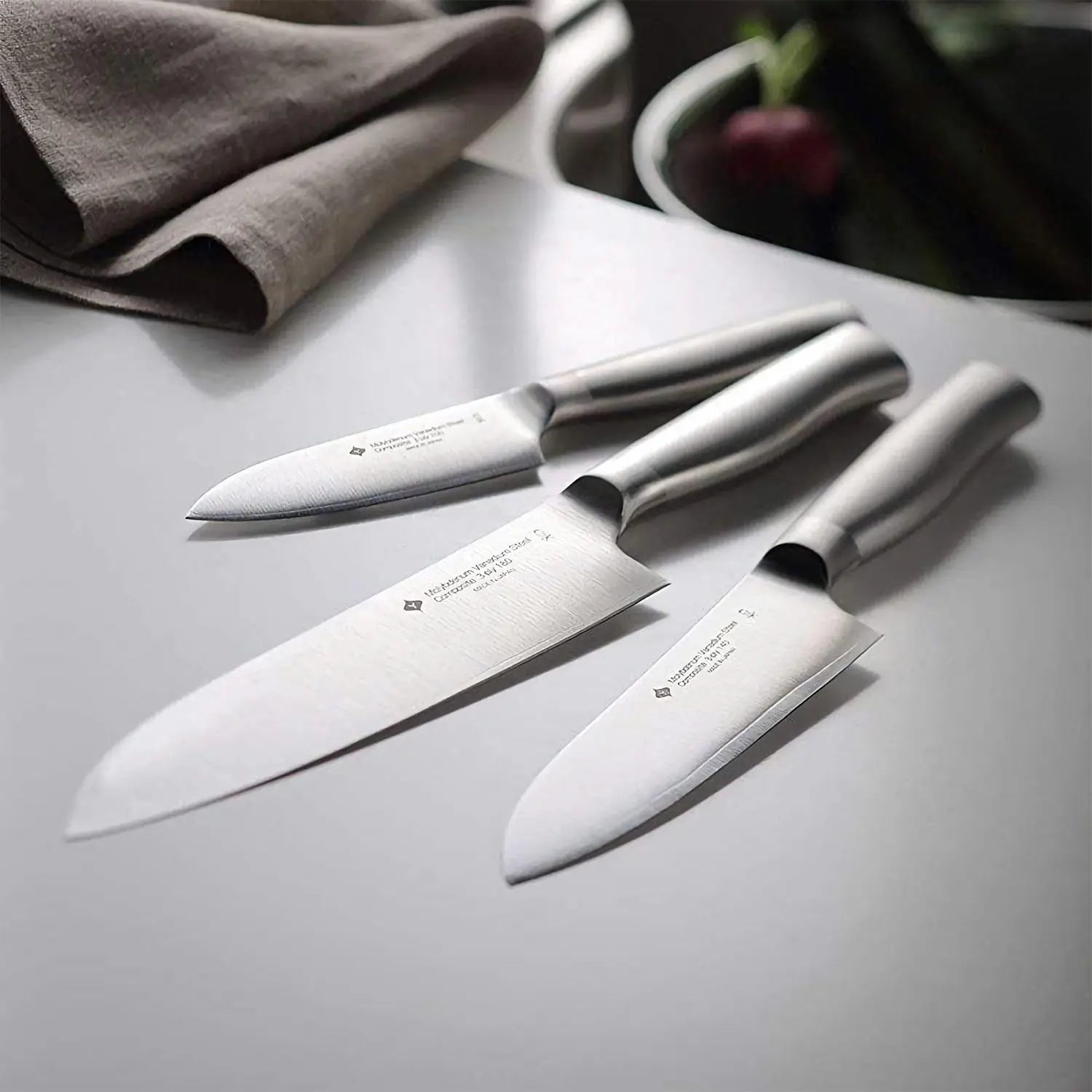 Nihon Yoshokki 3-Layer Molybdenum Kitchen Knife 100Mm - Made In Japan - YOYO JAPAN