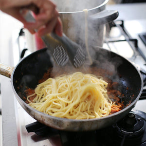 Sori Yanagi Stylish Slotted Metal Tongs - YOYO JAPAN