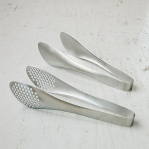 Sori Yanagi Stylish Slotted Metal Tongs - YOYO JAPAN