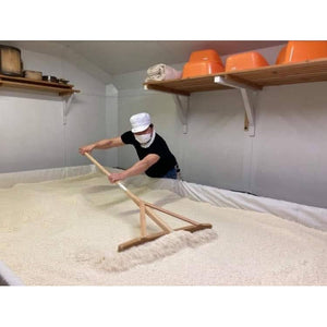 Sugiura Aizakura Hon Mirin 3 Years Aged Naturally Cultivated Sweet Rice Seasoning 300ml - YOYO JAPAN