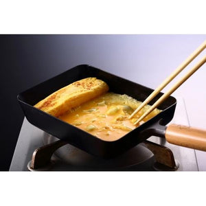 Takumi Japan Iron Tamagoyaki Pan (Japanese Omelette Pan) 19cm - YOYO JAPAN