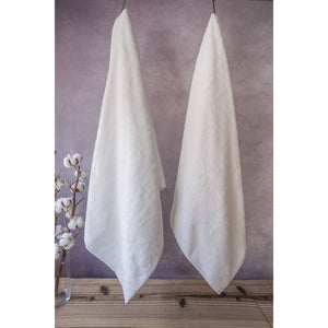Épatant Sea Island Cotton Bath Towel in 67 x 140 cm, lightweight and absorbent, perfect for daily routines