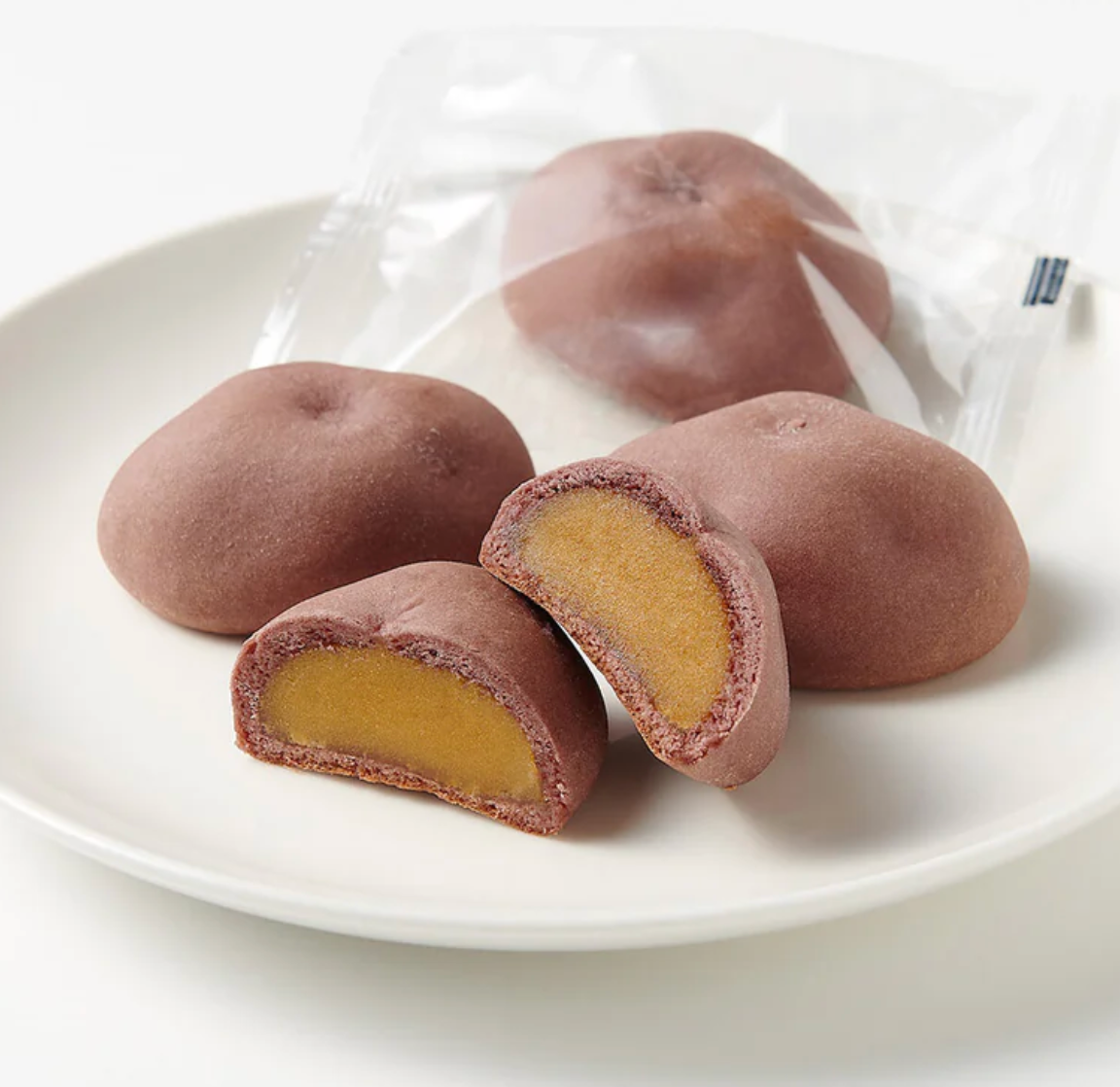 4pcs Muji Sweet Potato Buns, fluffy and mildly sweet, designed for Japanese snack lovers.