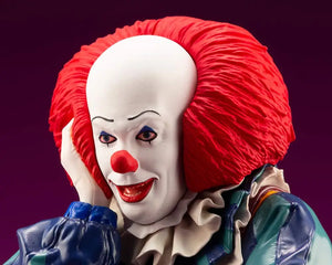 Close-up of KOTOBUKIYA ARTFX Anywhere IT Pennywise 1/6 Scale Figure, featuring eerie expression for immersive fear
