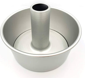 Matsunaga Aluminum Professional Chiffon Cake Mold in 17cm size, removable base, perfect for airy chiffon cakes