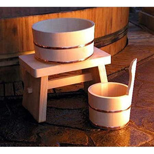 Umezawa Hinoki Bath Bucket, Medium Size, showcasing handmade hinoki wood to suit traditional Japanese bathing lifestyle