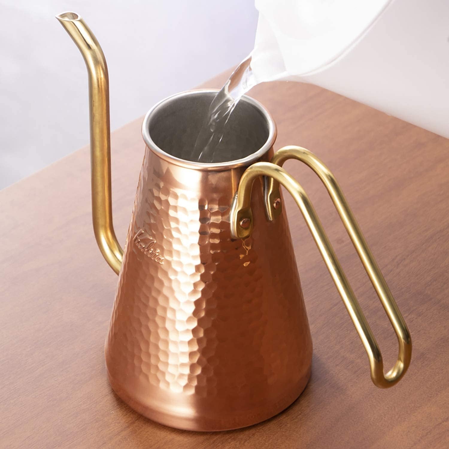 700ml Kalita Copper Coffee Pot, gooseneck design, crafted for precise pour-over brewing
