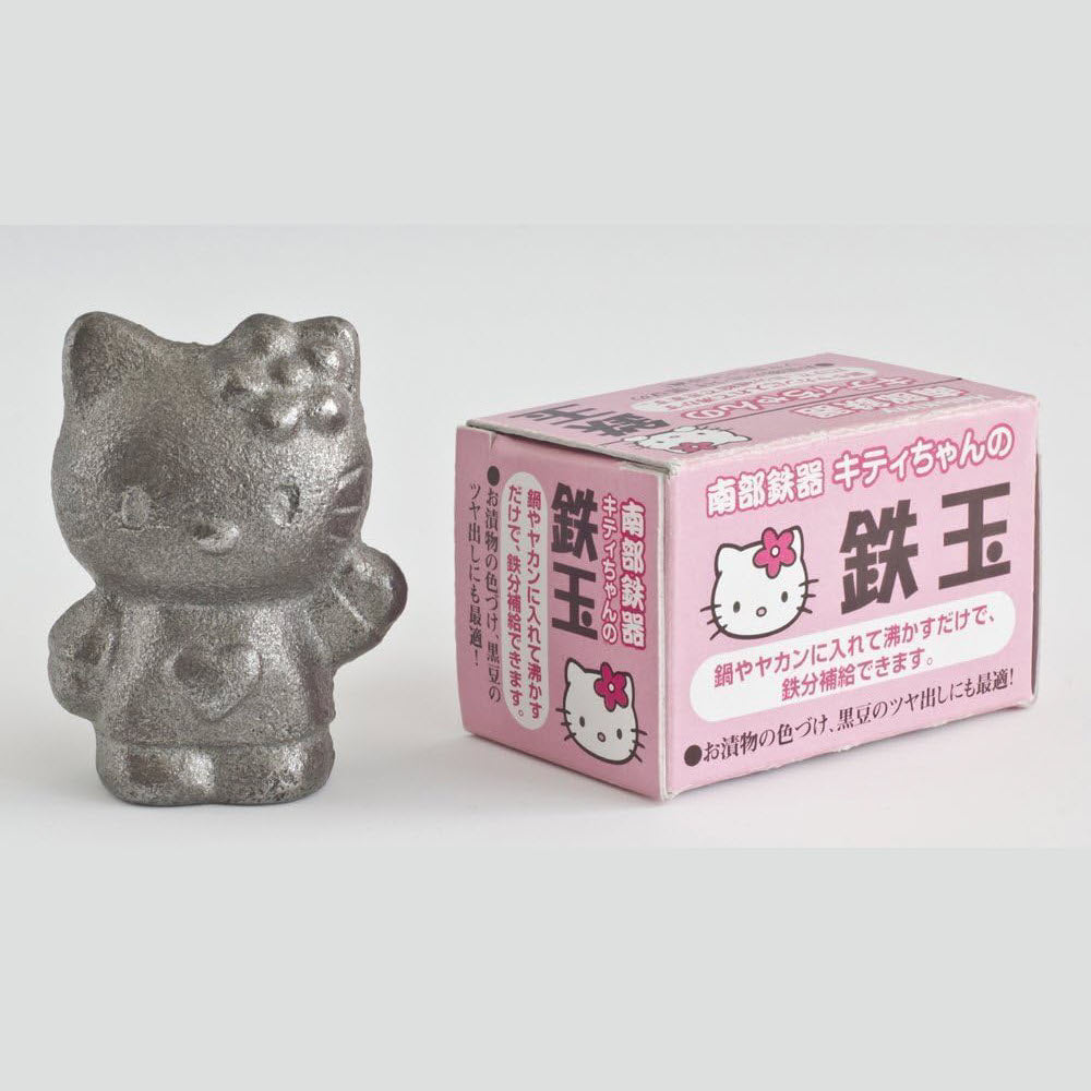 Ikenaga Hello Kitty Iron Ball in 188g, offering health benefits