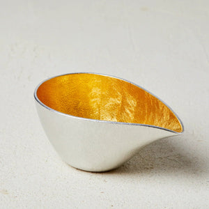 150ml Nousaku Tinware Katakuchi Lipped Sake Server, pure tin, designed for sake enthusiasts