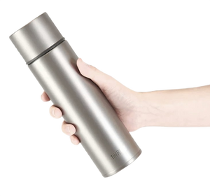 Thermos FJN-500T Titanium 500ml Vacuum Insulated Bottle Titanium Gray, vacuum insulation