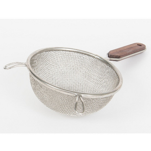 Double Mesh Fine Strainer with wooden handle offering smooth results for daily cooking