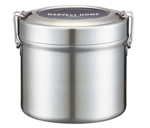 600ml Skater Antibacterial Vacuum Lunch Box showing leak-resistant design, ideal for daily meal storage