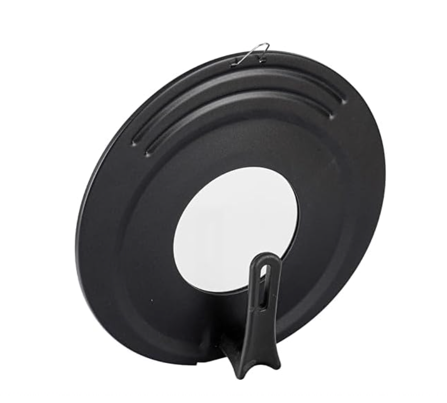 Close-up of 11-inch Wahei Freiz Neoble pot with heat-resistant handle, showcasing lightweight aluminum body.