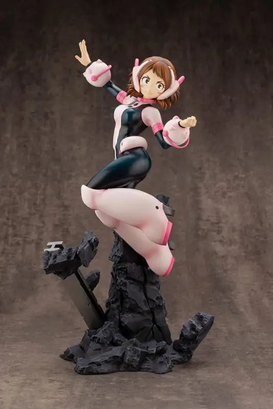 KOTOBUKIYA Artfx J Ochaco Uraraka Ver.2 1/8 Figure My Hero Academia