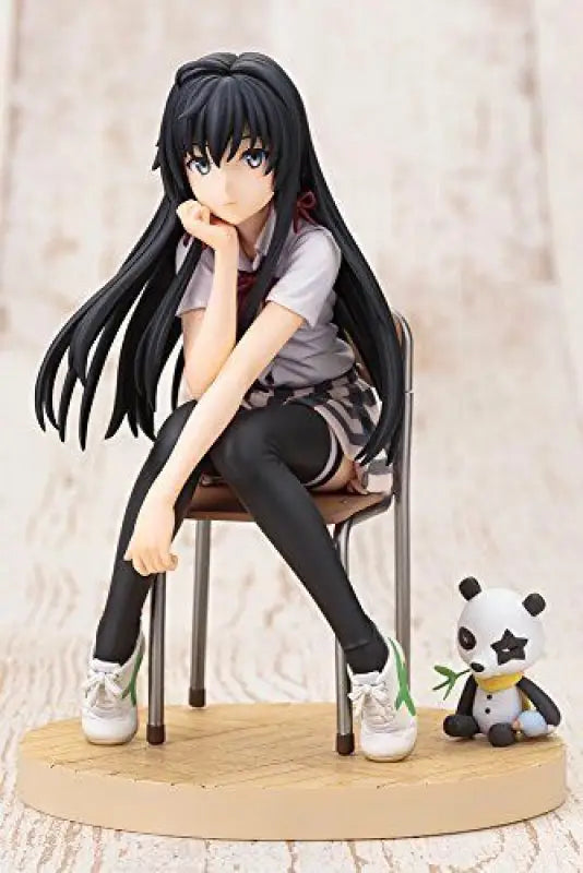 Kotobukiya Yukino Yukinoshita Figure - Scale