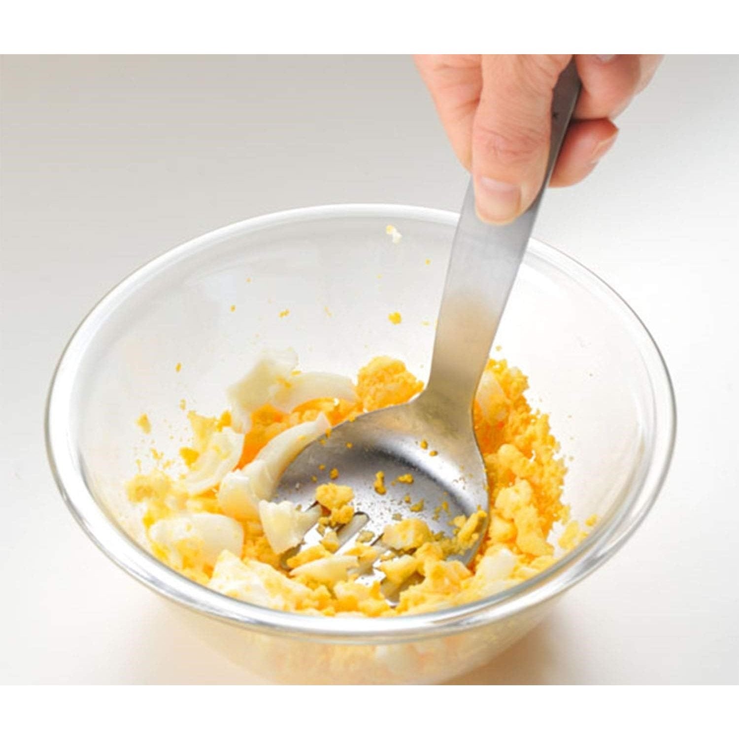 18cm Uchicook Mashing Fork in stainless steel, compact design for everyday home cooking.