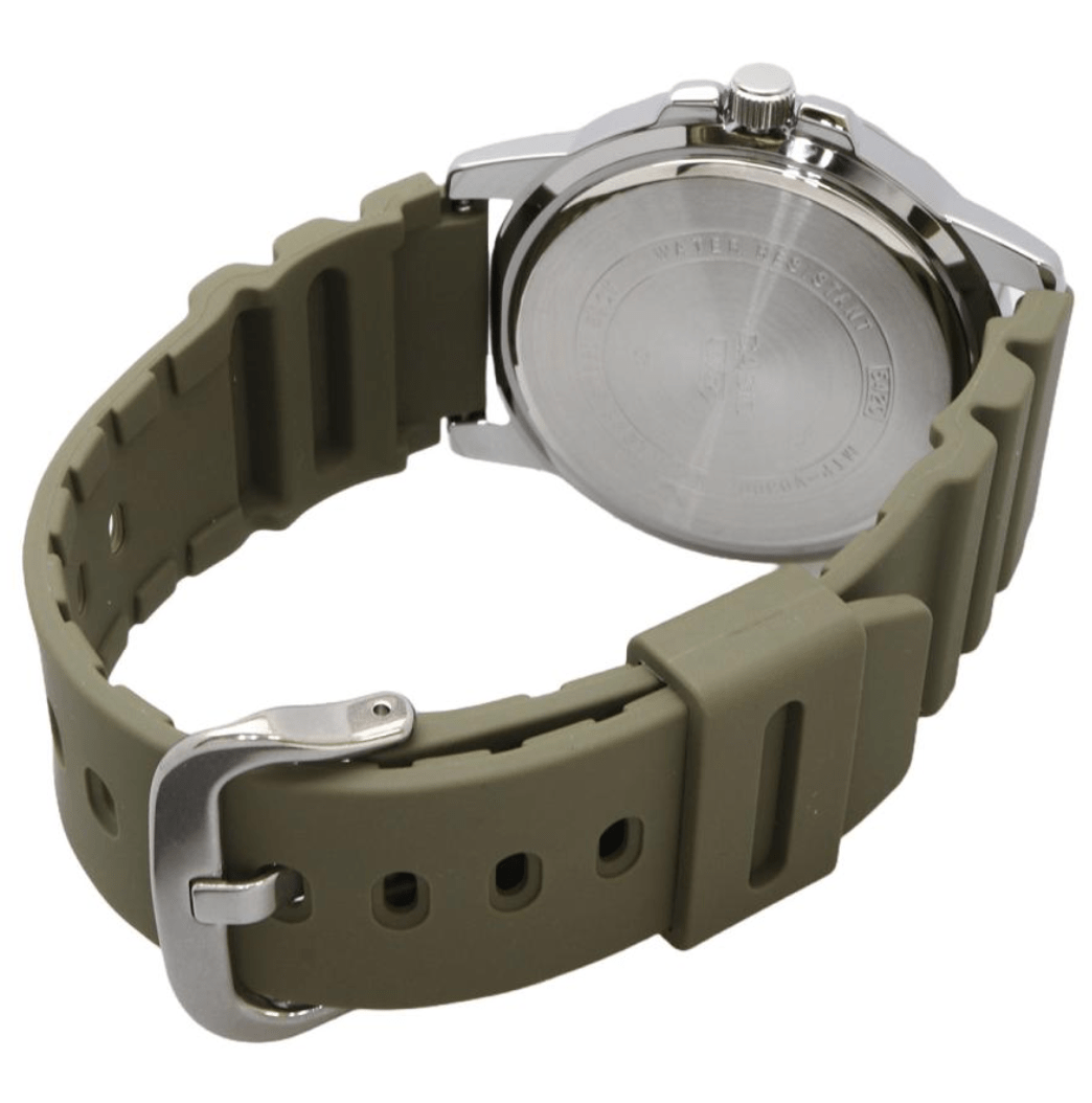 45mm Casio MTP‑VD01, Stainless Steel Case, designed for men’s outdoor style
