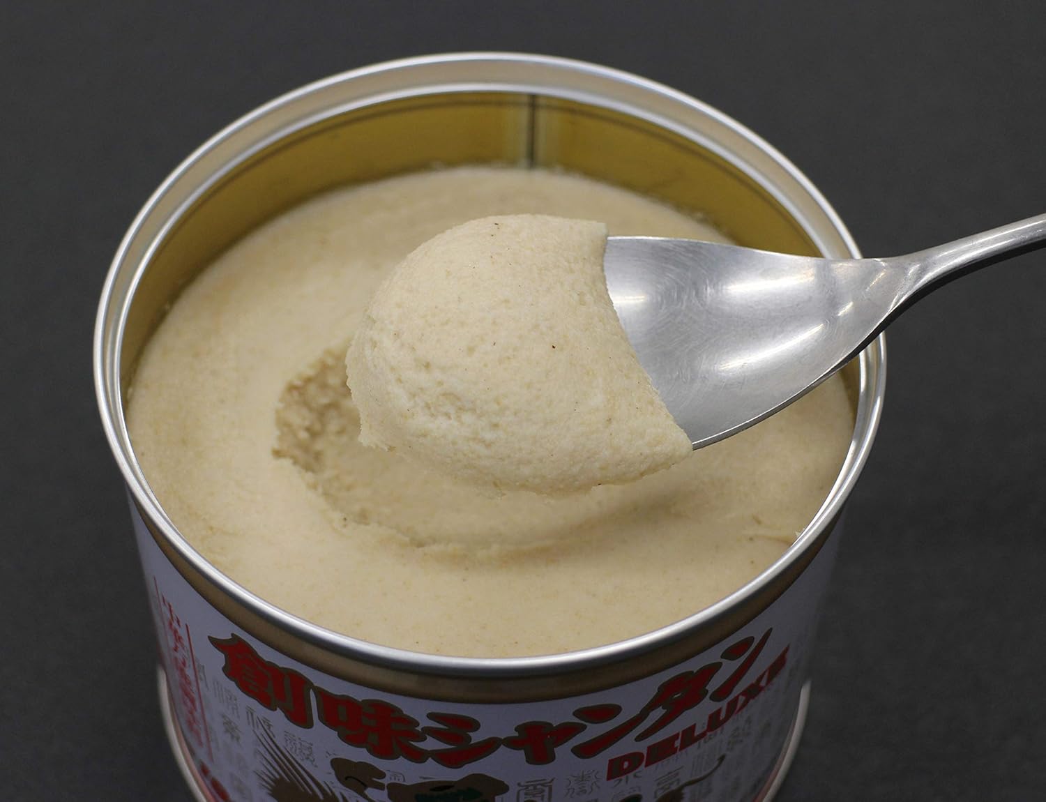 Close-up of Creative Food Japan Shantan Deluxe 1Kg 1 Piece - Somi Food, featuring pork bone extract for flavor intensity