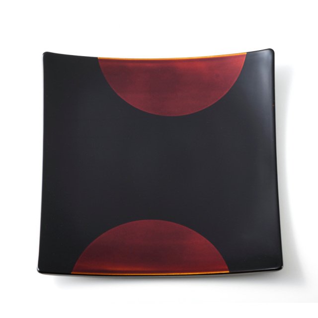 Isuke Squared Sandalwood Lacquered Plate Sun & Moon, 18x18cm, handcrafted design, ideal for serving appetizers