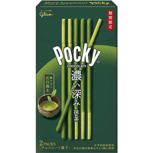 Close-up of Glico Matcha Pocky sticks, showing smooth Uji matcha coating.