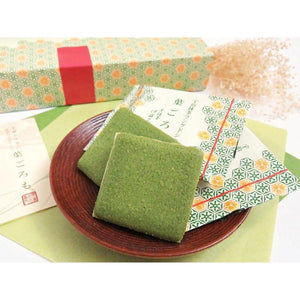 Box of 10 Itohkyuemon Uji Matcha Langue de Chat Biscuits, crisp cookie with matcha white chocolate centre