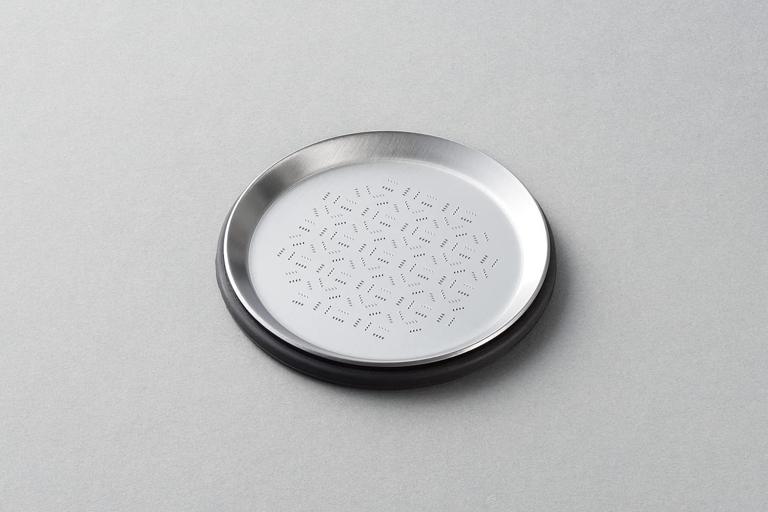 Tsuboe Premium Wasabi Grater Round Plate - Maruzara - Made In Japan Tsubamesanjo