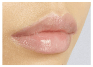 UZU by FLOWFUSHI 38 ℃ / 99 ℉ Lip Treatment