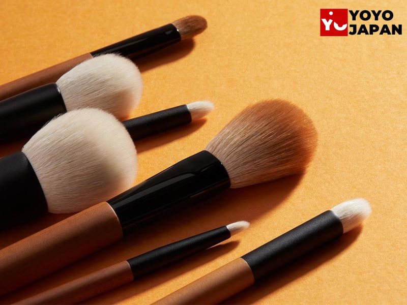 Shop Japanese Makeup Brushes at YOYOJAPAN Store