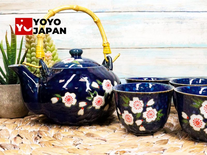 Buy Japanese Ceramic Tea Pots: Traditional Japanese Ceramic Tea Pots Available at YOYOJAPAN Store