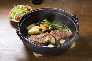 Ishigaki Industry Sukiyaki Pot With Wooden Lid Gas Fire Ih Iron Casting Japan 29X27.5X8.5Cm - YOYO JAPAN