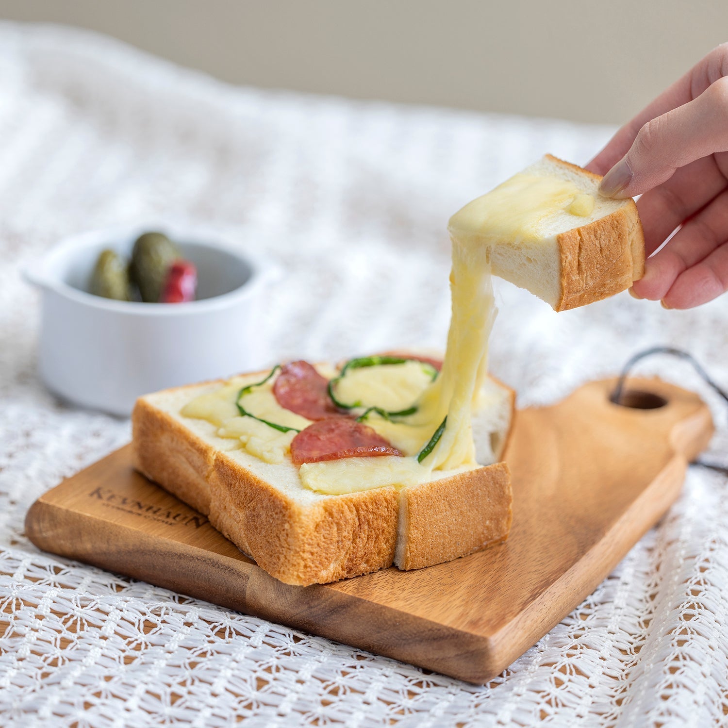 Kevnhaun Woodware Fruit Cutting Board - YOYO JAPAN