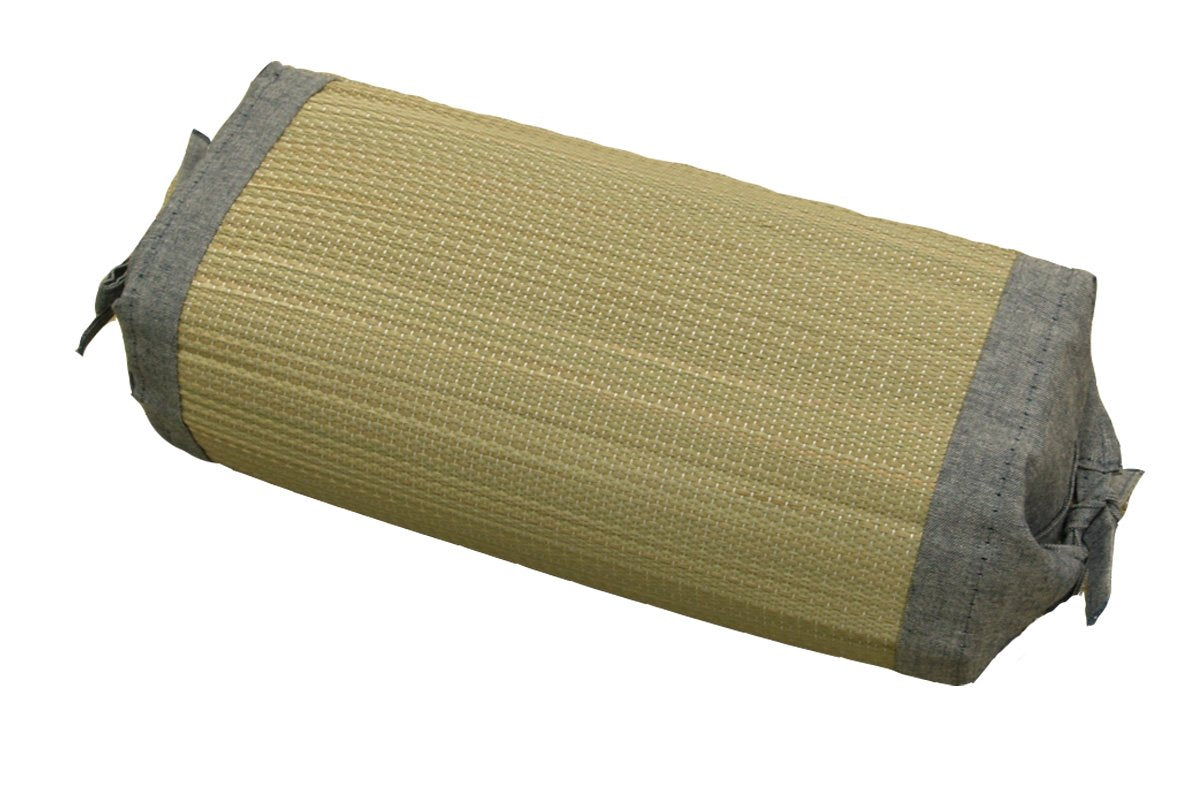 Ikehiko Corporation Bare Skin Grass Square Pillow 30X15Cm Japanese Rush Grass #3632319 - YOYO JAPAN