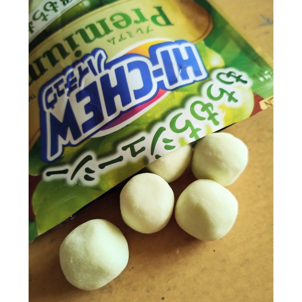 Morinaga Premium Hi-Chew Soft Chewy Shine Muscat Candy 35g
