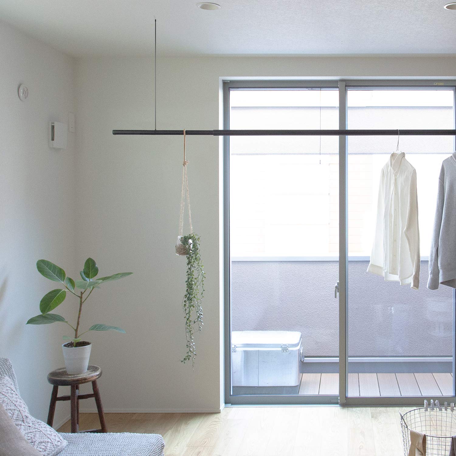 Moritaalumi Industry Indoor Clothesline Simple Laundry Bar Sen Japan Stretchable 1.28M-2.3M Max Load 10Kg Black - YOYO JAPAN