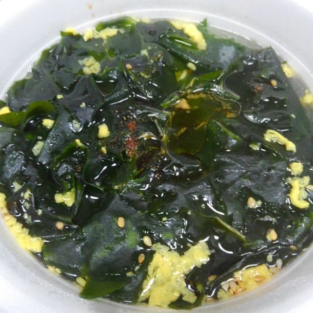 Myojo Sesame Oil Soup Base Ramen with Wakame Seaweed (Pack of 3)