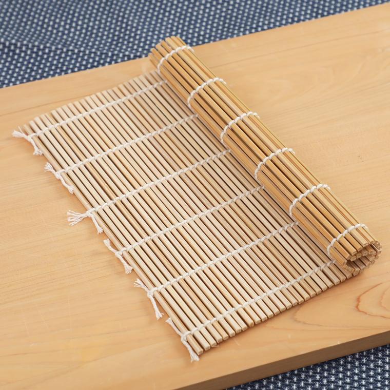 Natural Bamboo Sushi Rolling Mat (Made in Japan) 24cm